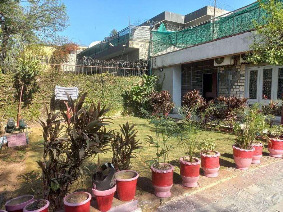 Travel Inn Islamabad Exterior photo